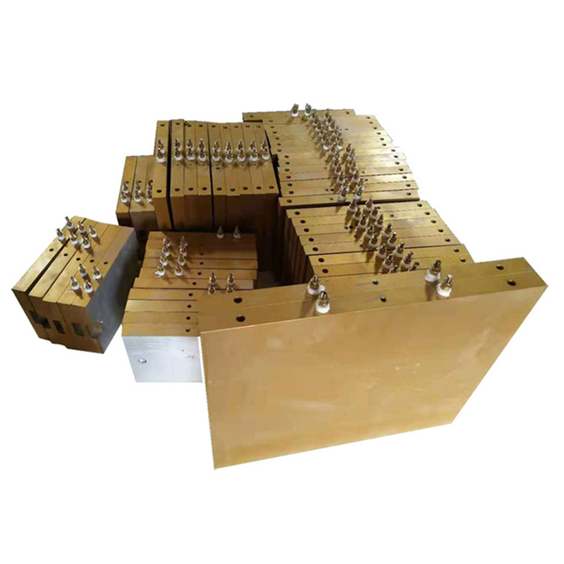 سخان مصبوب من النحاس